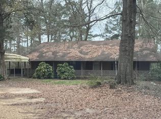 457 Graves Rd, Ellisville, MS 39437