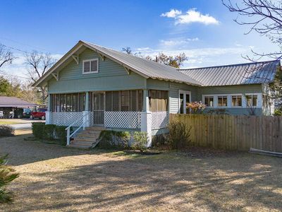 804 8th St, Chipley, FL, 32428