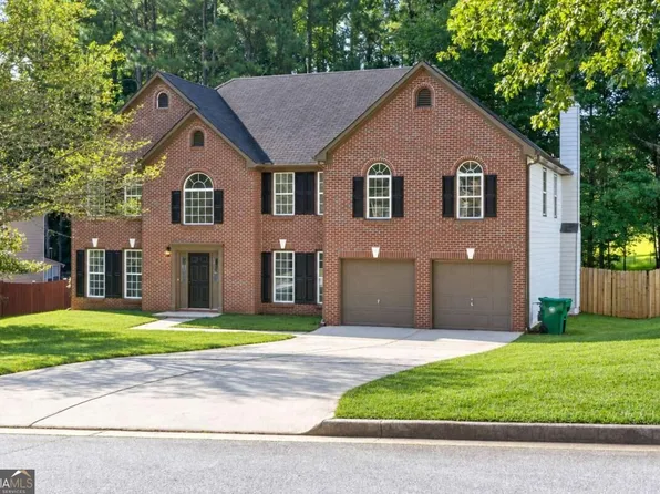 6913 Wynmeadow Dr, Stone Mountain, GA 30087
