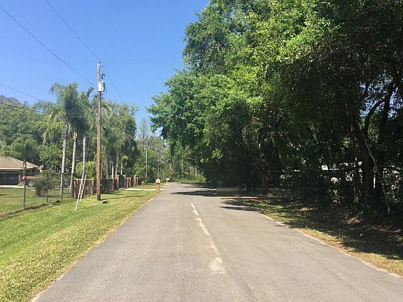 4th image of 16021 Timberwood Dr