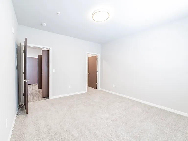 Mammoth Springs Apartments & Townhomes — Photo 71