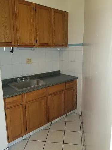5822 N Glenwood Ave #1A Photo 1