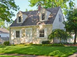 127 S Coquillard Dr, South Bend, IN
