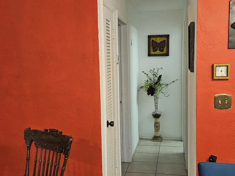 1007 N 19th Ave #18 — Photo 9