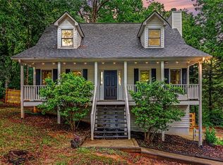 223 Hawkins Farm Cir, Ball Ground, GA 30107