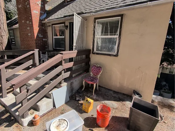 797 W Village Ln, Crestline, CA 92325