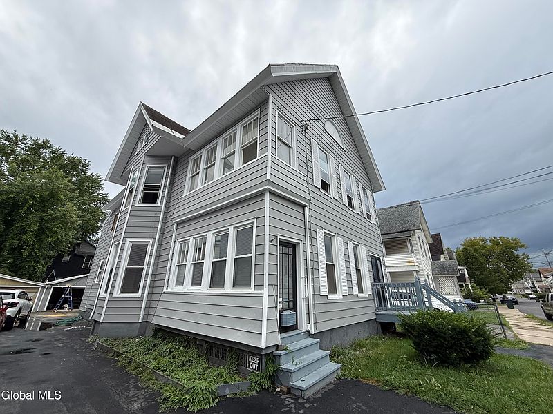 2nd image of 35 Milton Avenue
