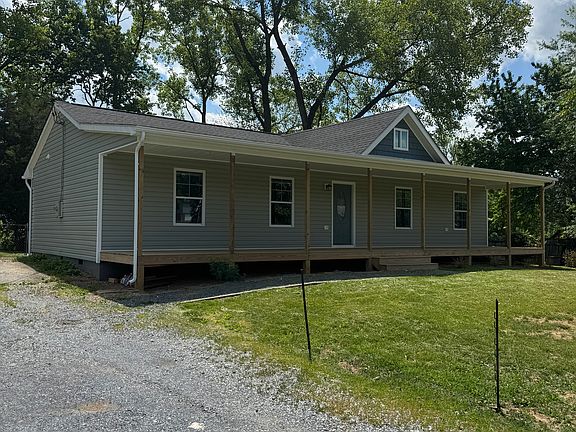 2nd image of 1948 Henshaw Rd #1