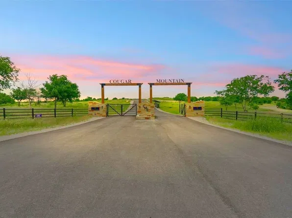 3312 Bounty Dr, Cresson, TX 76035