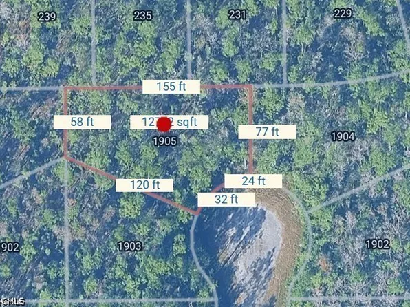 1905 Samoa Ct, Lehigh Acres, FL 33972