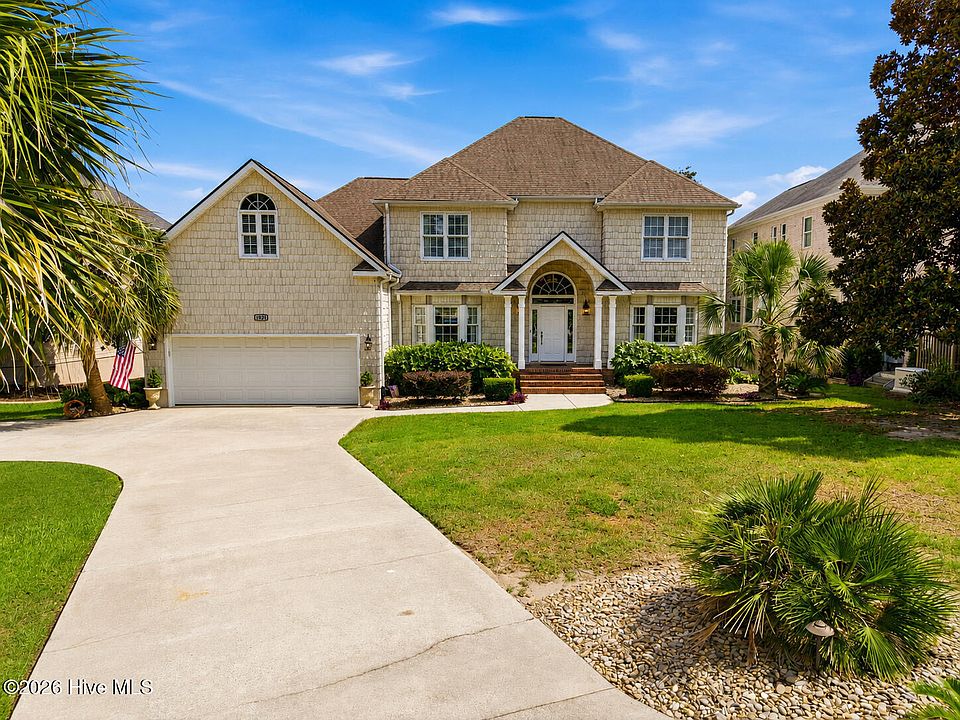 1st image of 1921 Oak Harbour Drive SW