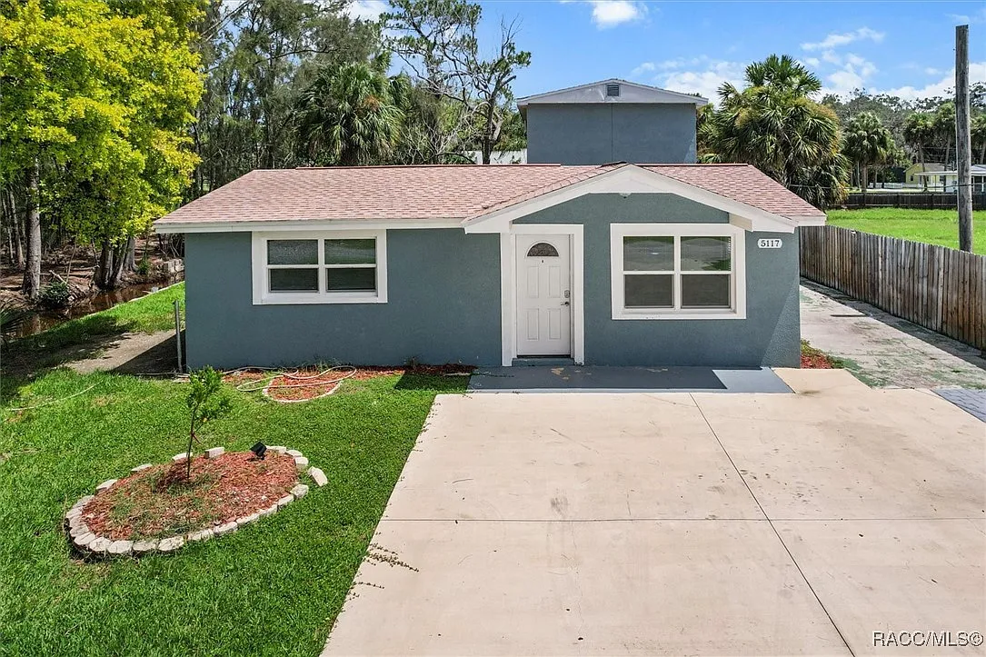 5117 Mallett Dr, Port Richey FL - Owner Finance Home