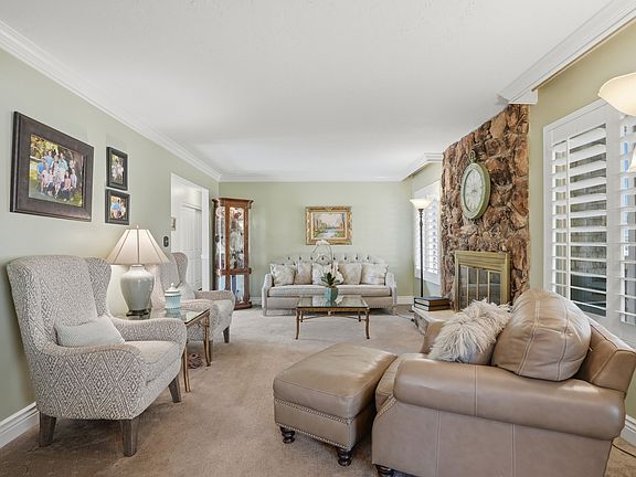 4th image of 1781 Portal Way