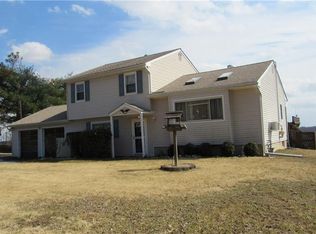 6 Quaker Ridge Rd, Westtown, NY 10998