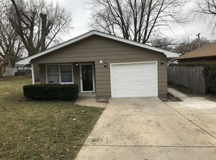 1137 Pleasant Pl, Aurora, IL 60505