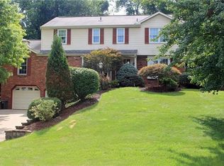 1775 Robson Dr, Pittsburgh, PA