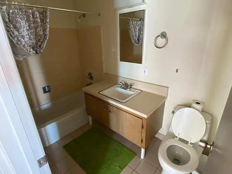 1528 Oxford St #3 — Photo 6