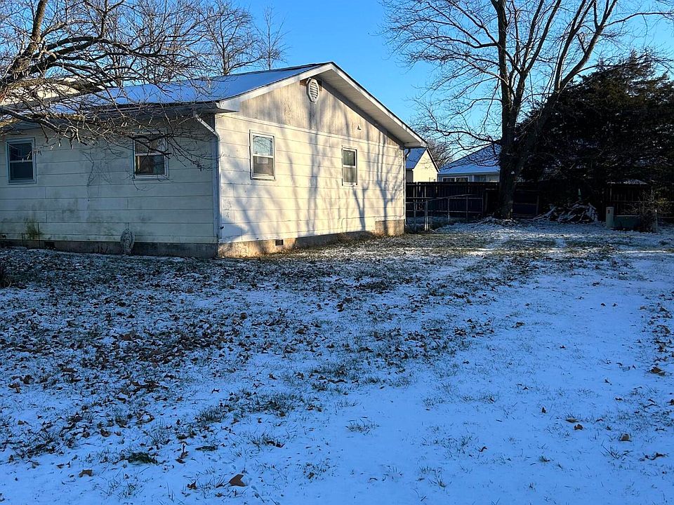 111 Douglas Street, MO 65708 Zillow