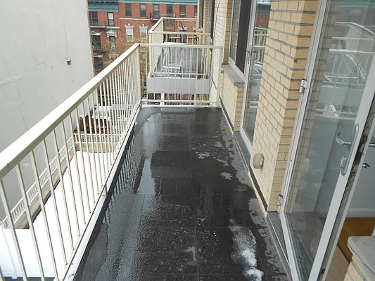 Rented by Corcoran | media 26