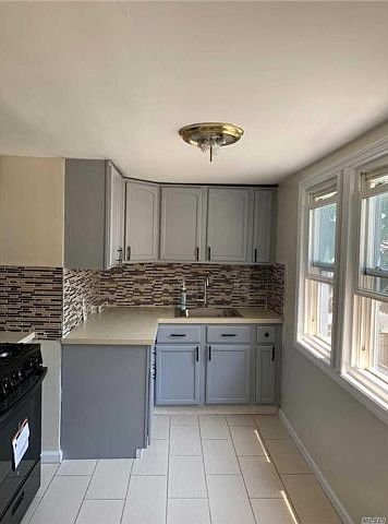 1st image of 91-43 118th St