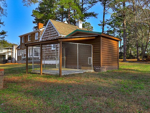 58th image of 134 Lake Bluff Drive