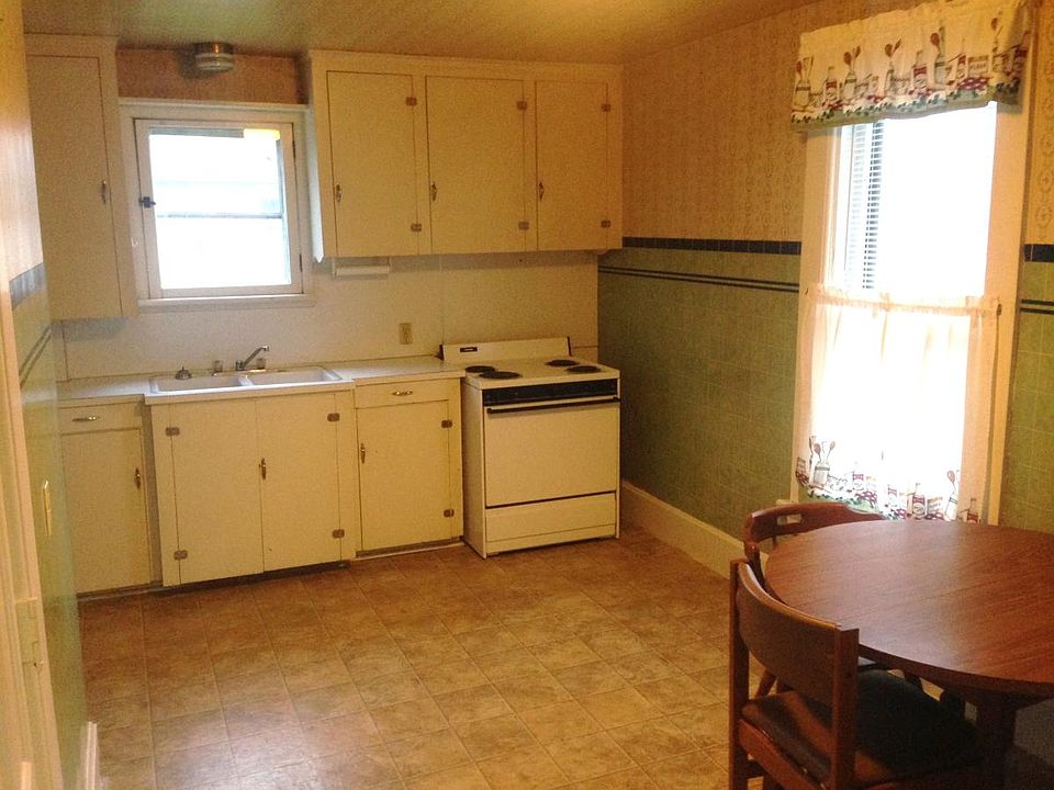 1st image of 503 S Main St