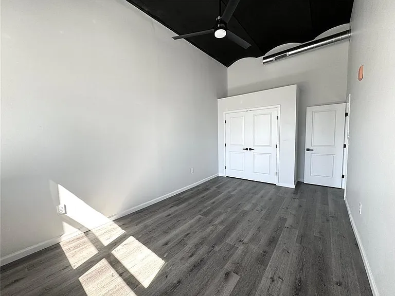 810 Monocacy St #103 — Photo 8