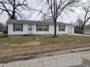800 S Grand Ave, Eldon, MO 65026