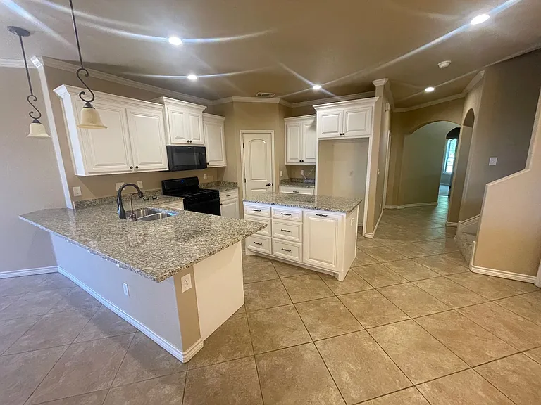 1800 Boise Dr — Photo 2