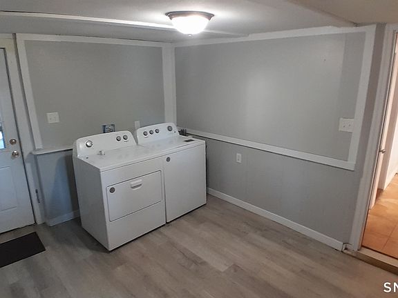 5th image of 481 Hazard Avenue