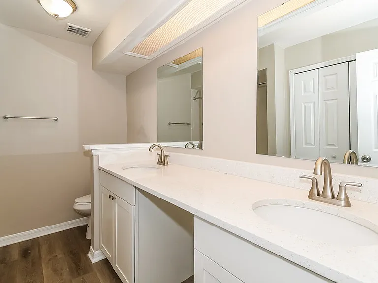 8389 Argyle Corners Ct — Photo 12