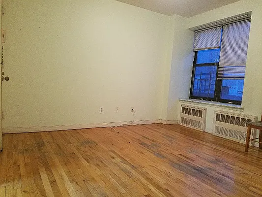 Sold by Scott Kinder, LREB | media 4