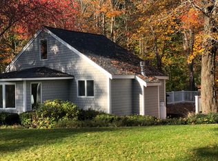 101 Wallis Rd, Rye, NH 03870