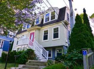 15 Ricker Ter #1, Newton, MA 02458