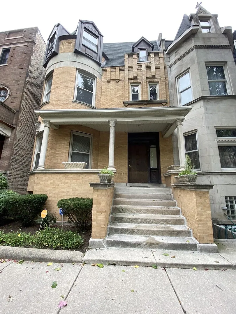 4942 S Washington Park Ct photo 1