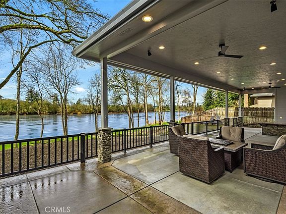 2nd image of 3925 Rivercrest Dr N