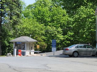 61 Slalom Way, Tannersville, PA 18372