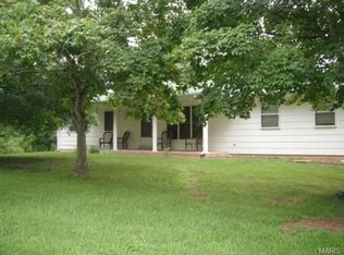 1706 Neff Rd, Saint Clair, MO 63077