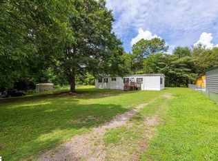 14 Golden Ln, Piedmont, SC 29673