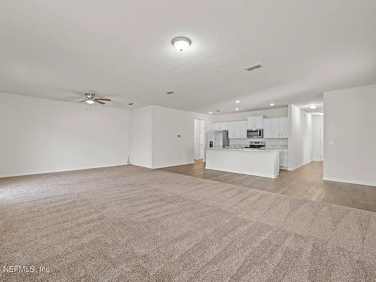 8279 Meadow Walk Ln — Photo 13