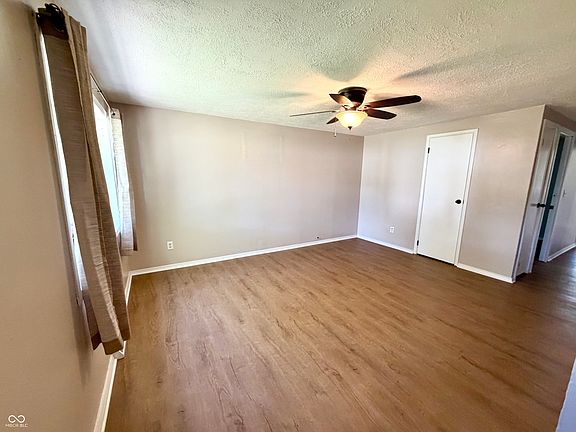 5th image of 2308 Tamarack Rd