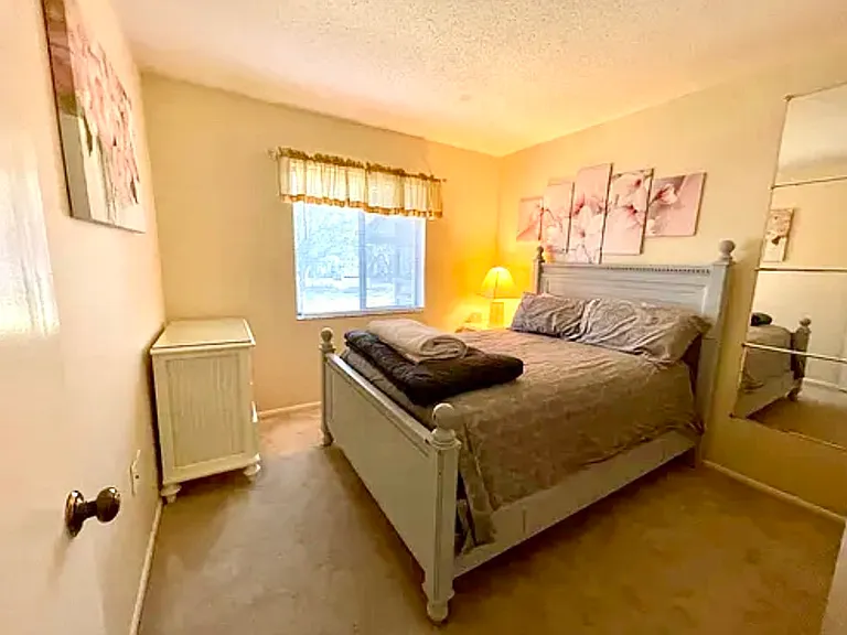 8418 Gardens Cir — Photo 10