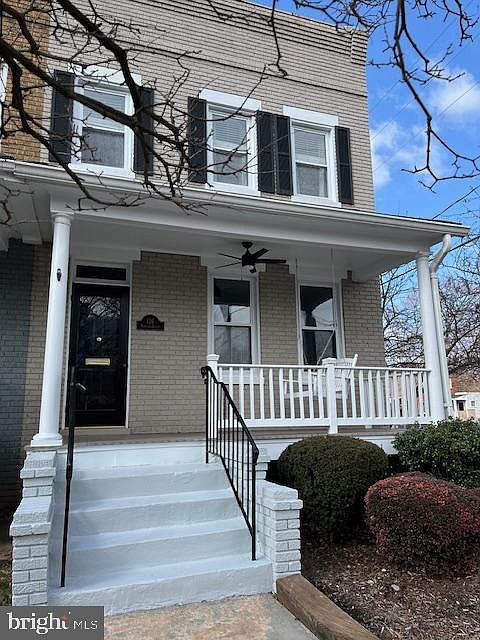 1st image of 126 Harvard St