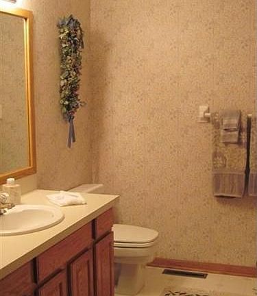 5th image of 263 Park Place Dr