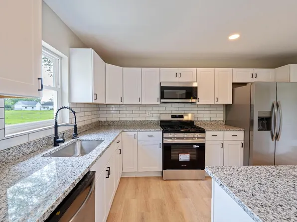 202 Toland St, London, OH 43140