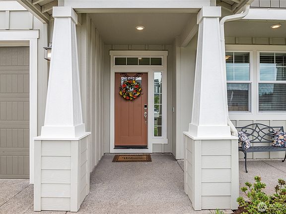 3rd image of 1935 Schneiter Drive