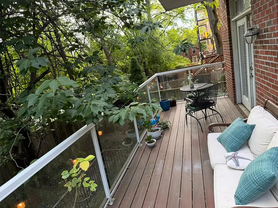1854 Mintwood Pl NW #6