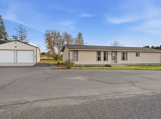 549 Ray Blvd, Burbank, WA 99323