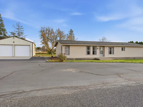 549 Ray Blvd, Burbank, WA 99323