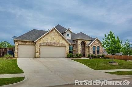 2nd image of 1100 Killian Dr
